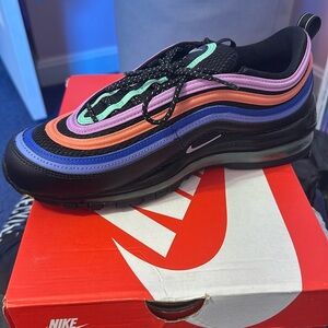 Women’s Air Max 97 Size 10